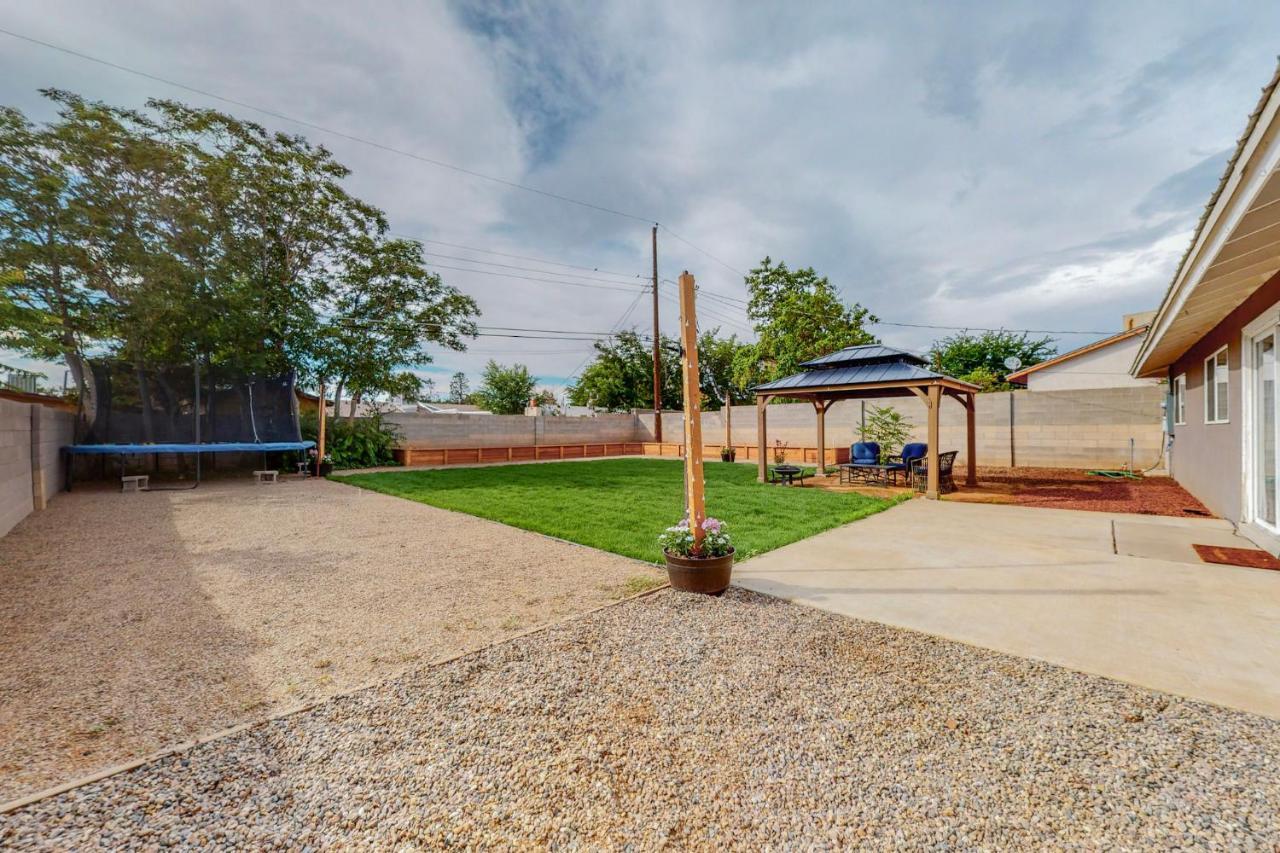 Comfortable 3-Bedroom Home With Spacious Backyard Albuquerque Exterior foto